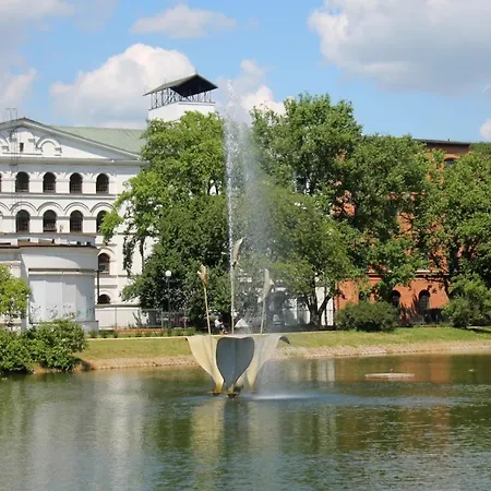 Lumina Luxury Apart Near Reymont Park